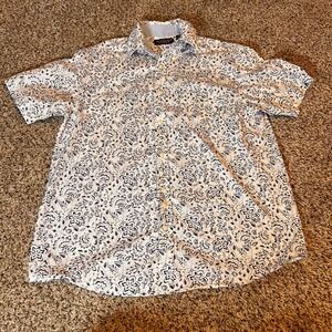 Roundtree & Yorke Floral Print Button Up Short Sleeve Shirt, Casual, M‎